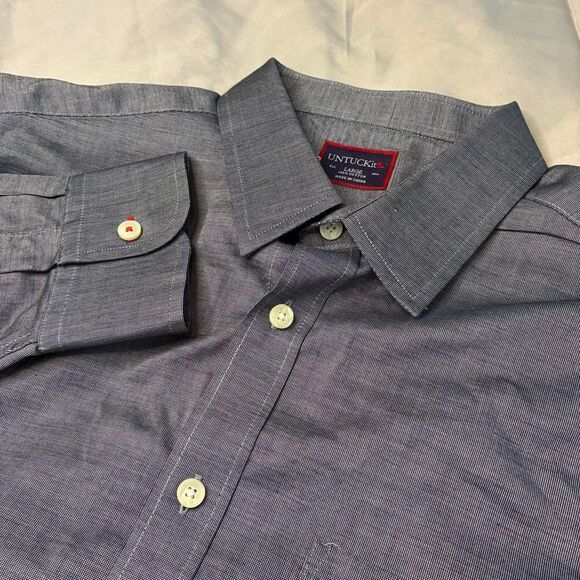 UNTUCKit Other - UNTUCKit Gray Chambray Button Up Shirt Men’s Large Long Sleeve 100% Cotton